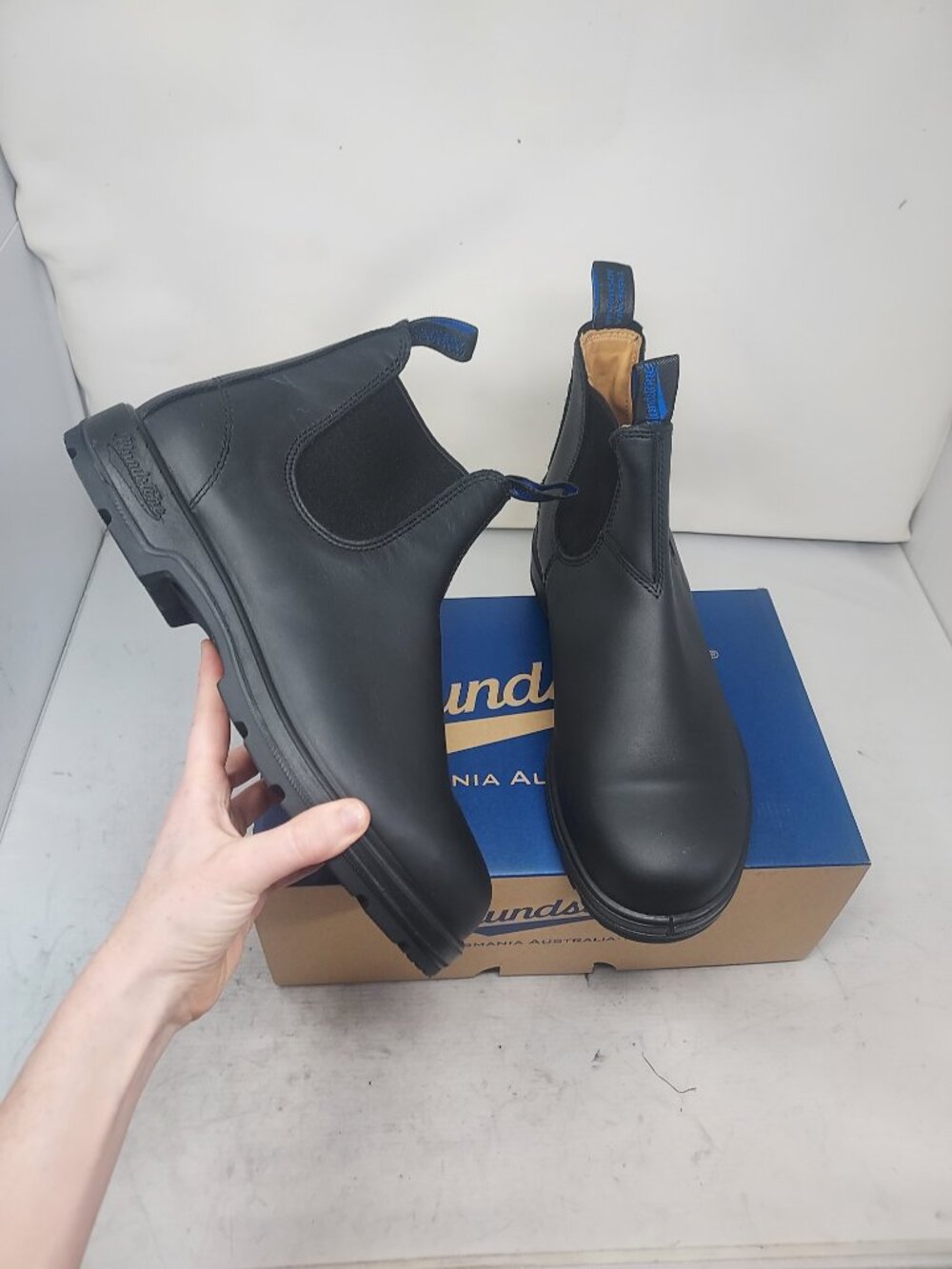 Blundstone MENS Thermal Shearling Waterproof Black Chelsea Hiking Boot